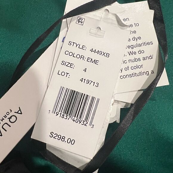 NWT AQUA Satin Cowl Open Back Gown - evening dress size 4 emerald - Picture 3 of 13